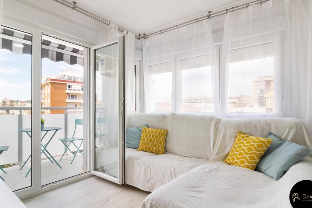 Nice Apartment View With Balcony In Fuengirola Eksteriør billede