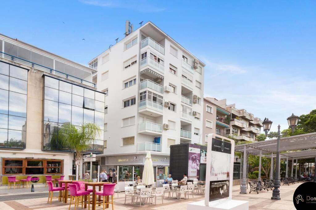 Nice Apartment View With Balcony In Fuengirola Eksteriør billede